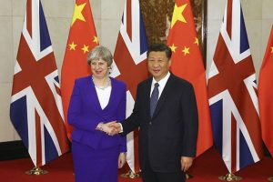 Британският премиер Мей на посещение при Си в Китай