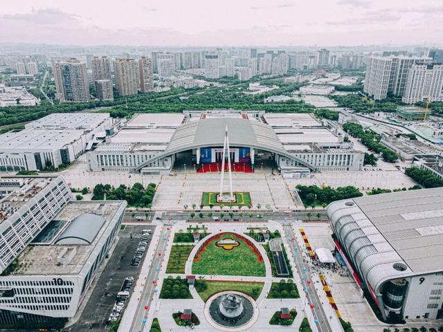 Изложение Китай-ЦИЕ в Нинбо с покупки за над 10 милиарда юана